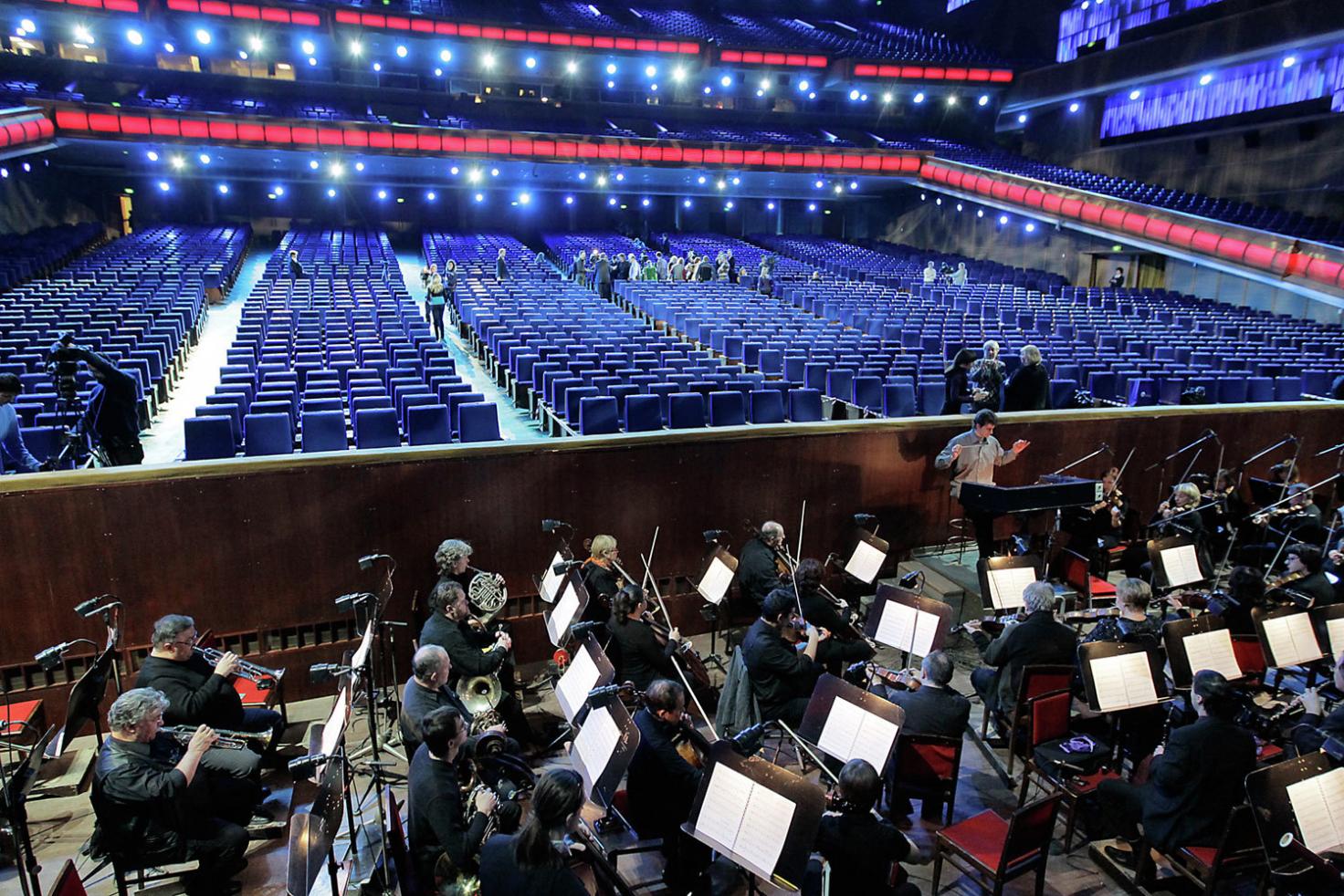 кремлевский дворец концертный большой зал