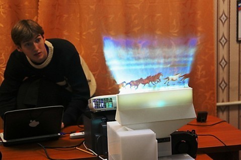 Безэкранный сенсорный дисплей DisplAir