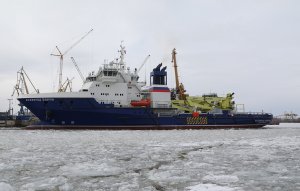 Судно тылового обеспечения "Всеволод Бобров" вышло на заводские ходовые испытания