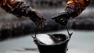 США рискуют остаться без нефти: ни Россия, ни Иран не помогут
