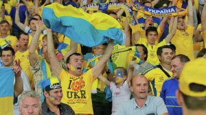 УЕФА заставил Украину платить за оскорбление России. Смелое решение.