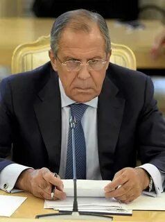 Лавров считает, что договоренности с Западом должны быть юридически обязывающими