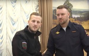 Освещавший освобождение Донбасса французский журналист стал гражданином России