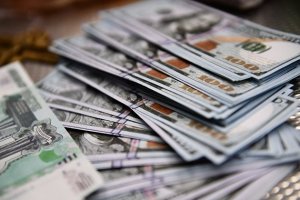 ФТС сообщила о рекордном профиците торгового баланса России