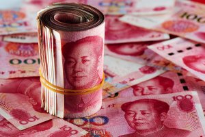 Китайская CNOOC и французская TotalEnergies провели первую сделку по поставкам СПГ за юани