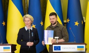 Аластер Крук: ЕС чрезмерно инвестирует в украинский военный проект