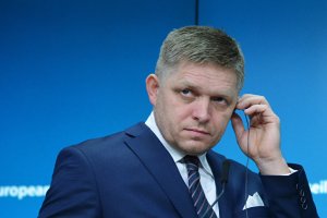 "Неприятно". В Киеве поставили Фицо в один ряд с Орбаном