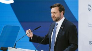 Вэнс рассказал, как проукраинские активисты испугали его дочь