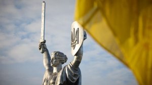 Украинцы уже не верят, что защищают справедливость, заявил экс-премьер