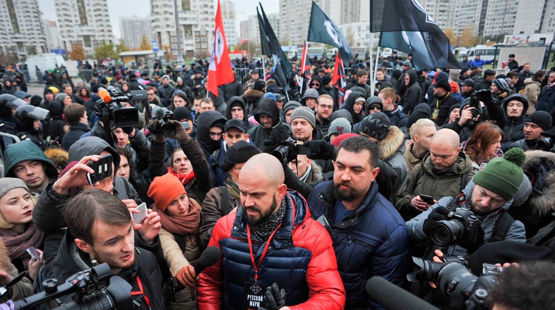 Митинг националистов. Русский марш 2017 Москва. Марш националистов в Москве. Русские националисты.