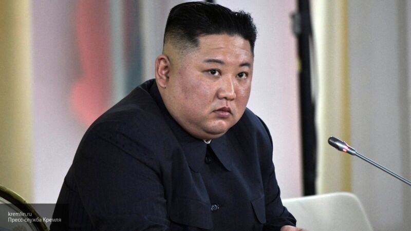 Ким Чен Ын впервые за долгое время появился на публике