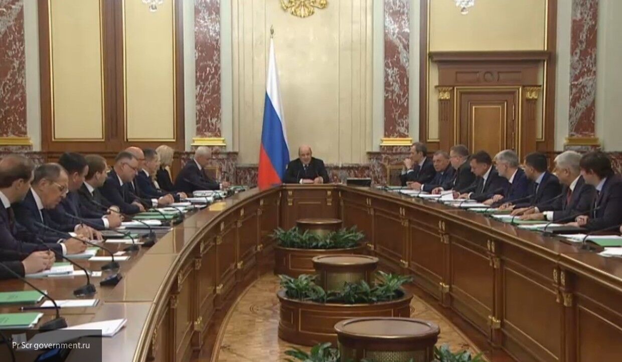 Правительство выделило 100 млрд рублей на поддержку регионов