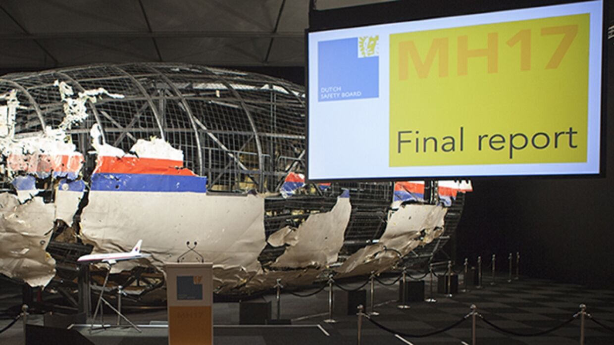 Неудобные документы по авиакатастрофе MH-17 разбивают версию голландского прокурора