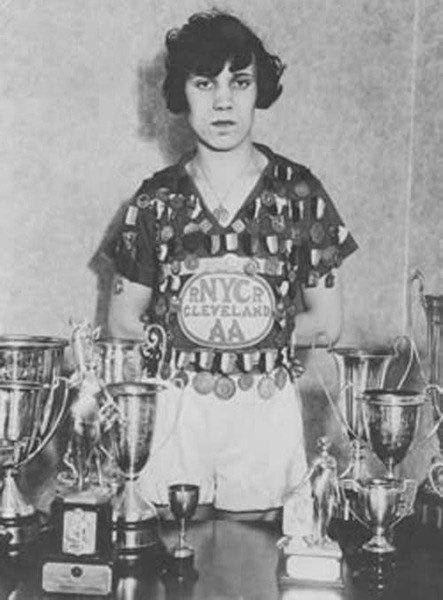 Станислава Валасевича: рекорд на Олимпиаде 1932 и гендерная тайна