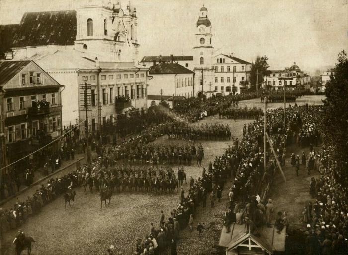 Парад польских войск в Минске 1919 г.: освобождение от большевиков