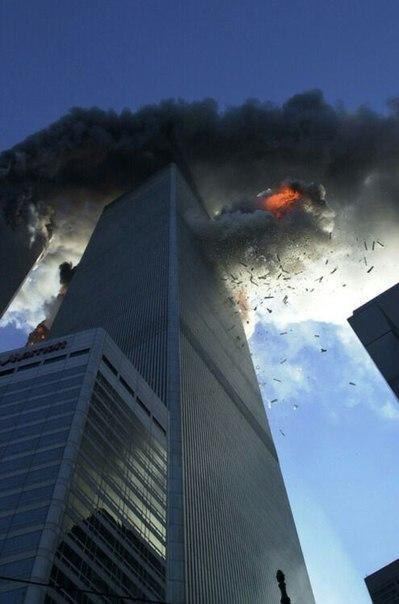 Таран самолетом второй башни Всемирного торгового центра, 11 сентября