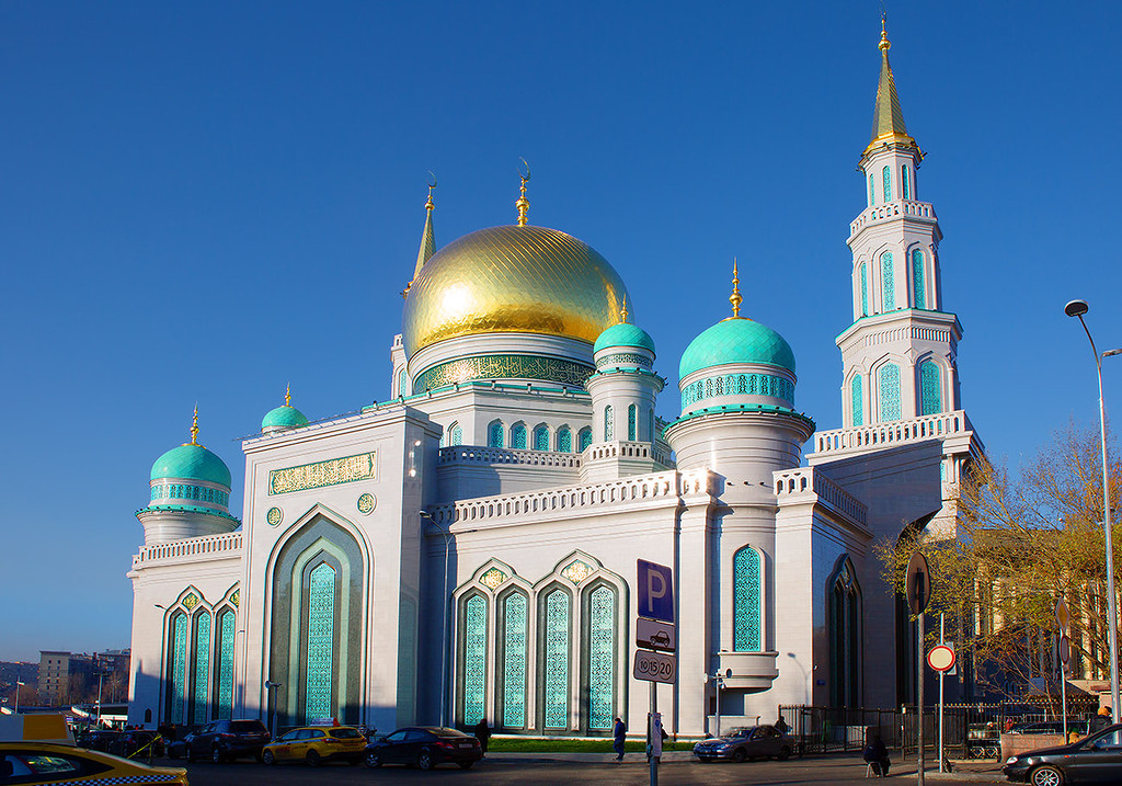 Ураза на дистанте: массовых молебнов в мечетях Москвы не будет