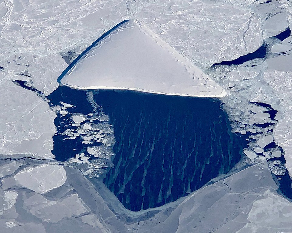 Антарктида без льда фото