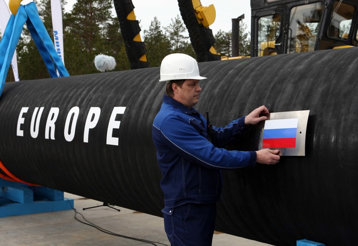 Россия не торопится со своей помощью Европе и не заполняет ее газохранилища